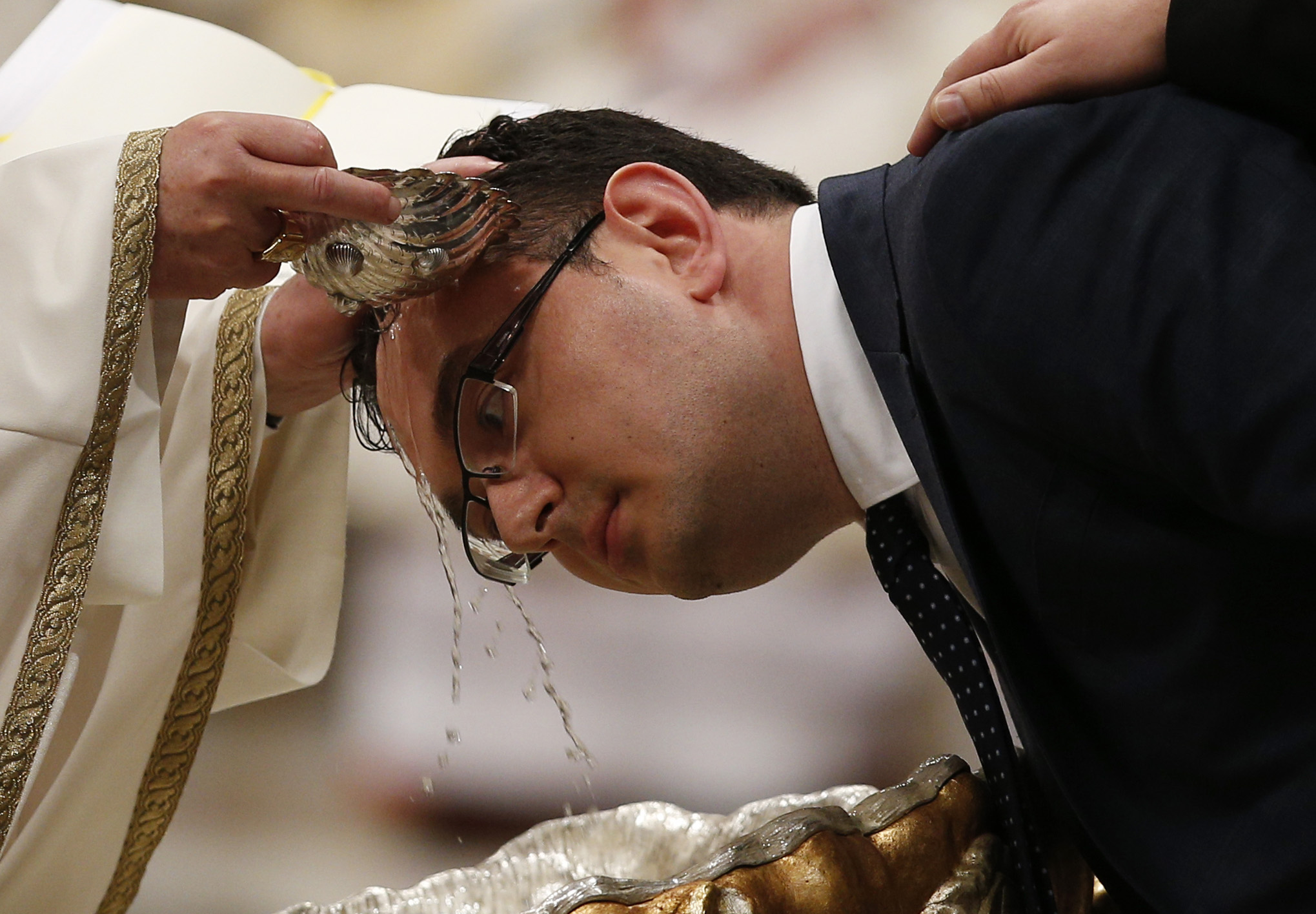 Diocese of Orange to Baptize Nearly 1,000 People in Annual Easter Vigil